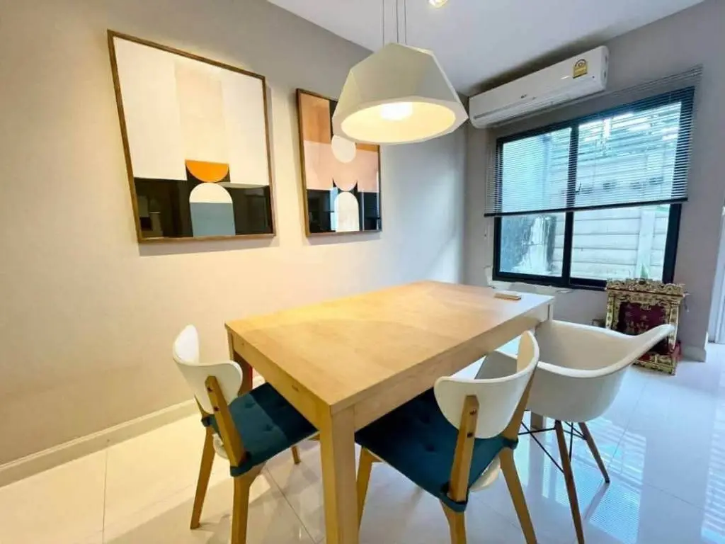 Townhouse in Suan Luang, Bangkok, Thailand 3 bedrooms — photo 5