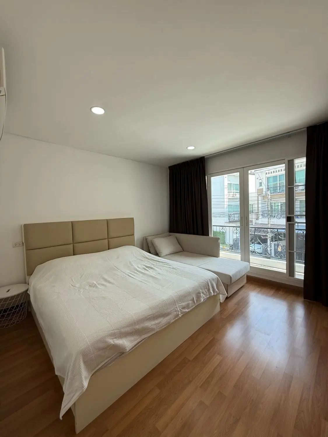 Townhouse in Thung Khru, Bangkok, Thailand 3 bedrooms — photo 2