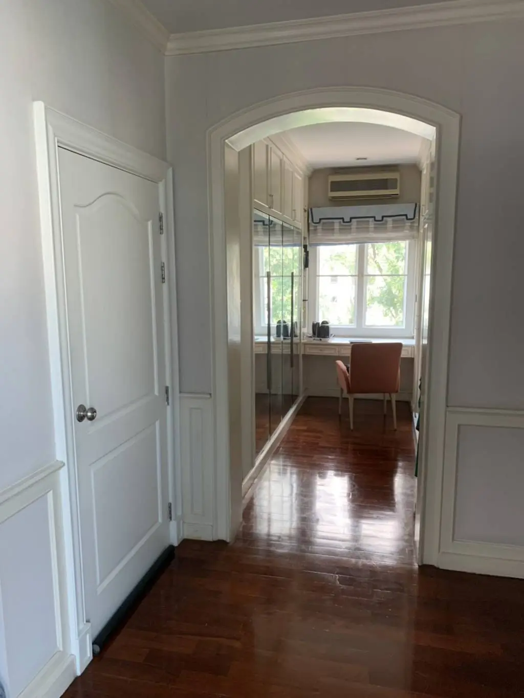 Townhouse in Bang Kho Laem, Bangkok, Thailand 5 bedrooms — photo 5
