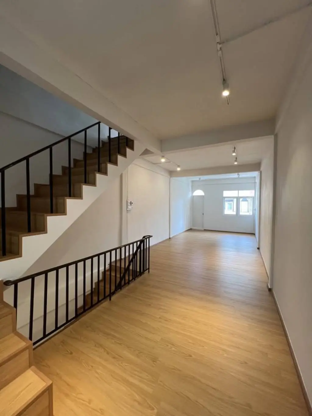 Townhouse in Khlong San, Bangkok, Thailand 4 bedrooms — 照片 6