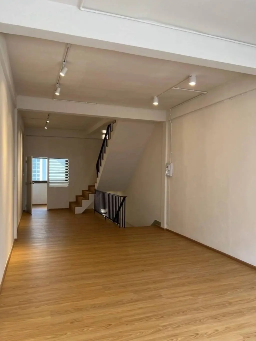 Townhouse in Khlong San, Bangkok, Thailand 4 bedrooms — 照片 10