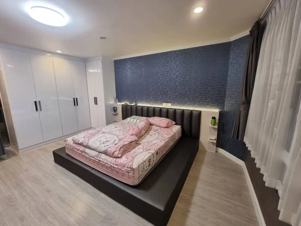 Townhouse in Huai Khwang, Bangkok, Thailand 4 bedrooms — ภาพ 7