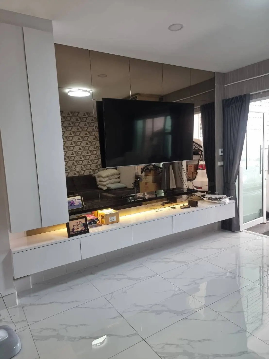 Townhouse in Huai Khwang, Bangkok, Thailand 4 bedrooms — ภาพ 3