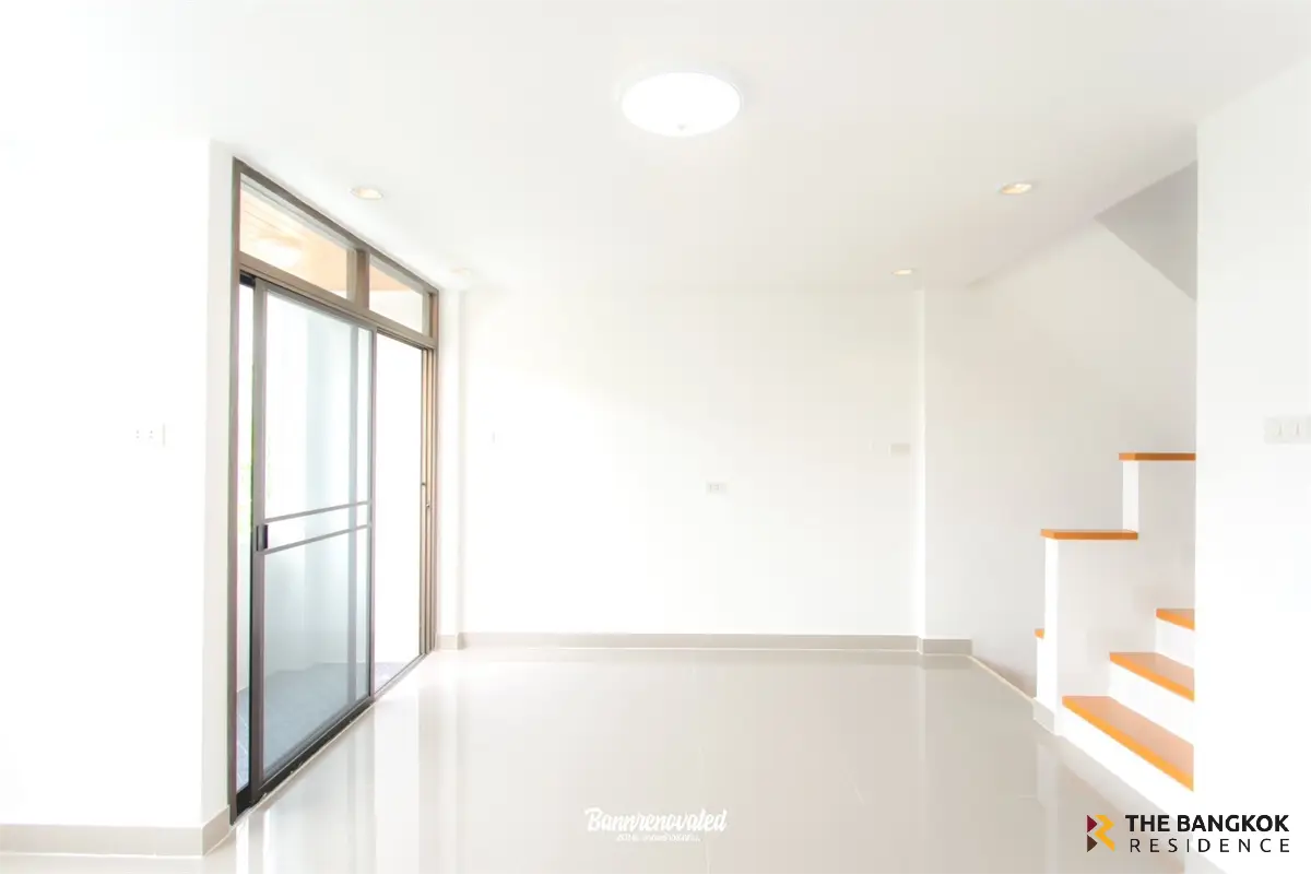 Townhouse in Bangkok, Thailand 3 bedrooms — photo 2