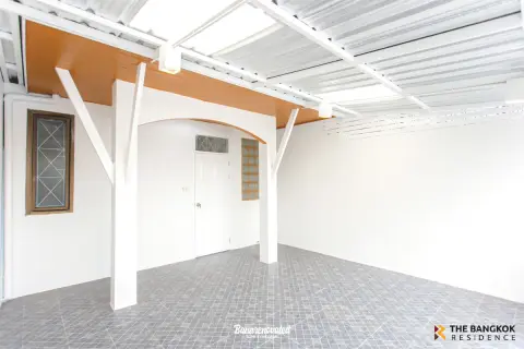 Townhouse in Bangkok, Thailand 3 bedrooms — photo 3