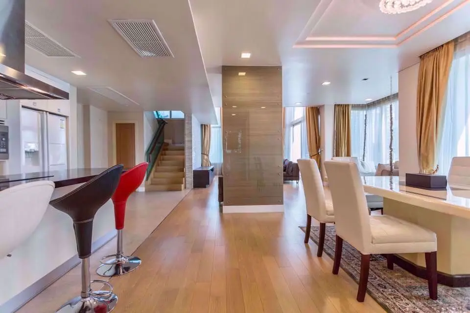 Penthouse in Watthana, Bangkok, Thailand 3 bedrooms — фото 9