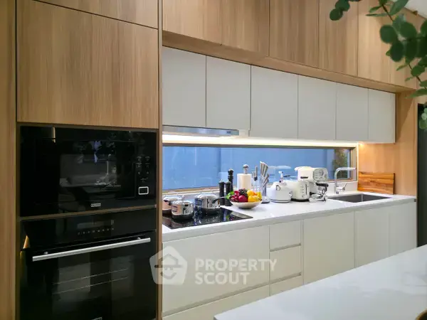 4-BR Villa at Serene Raya Bangjo in Si Sunthon — photo 6