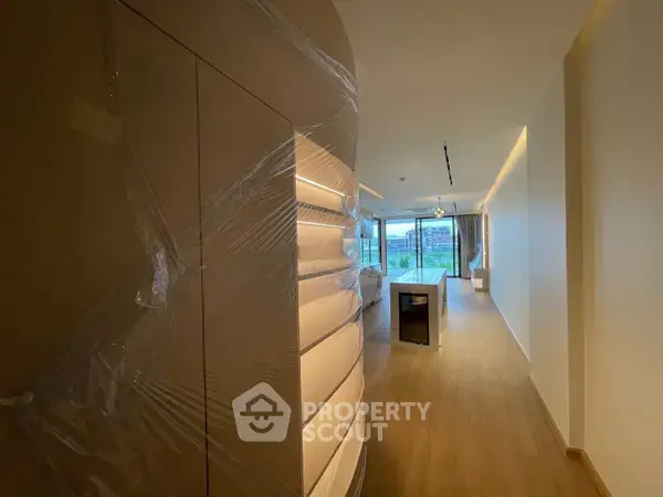 2-BR Condo at The Aqua close to Laguna — photo 4