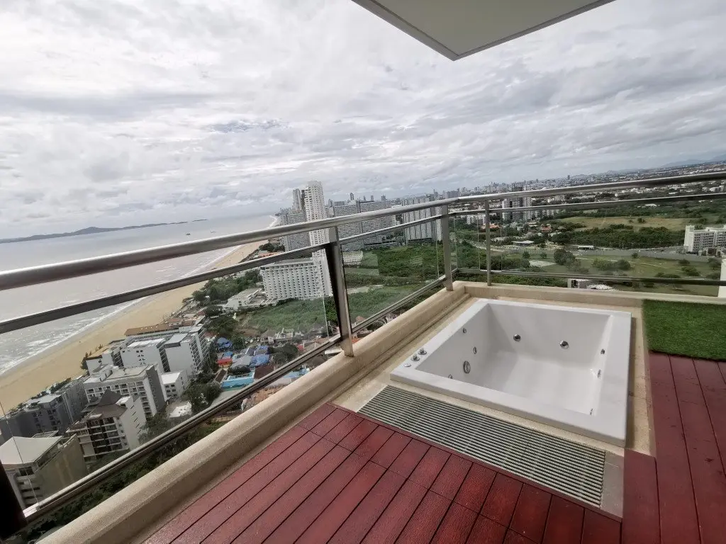 Condo in Pattaya, Thailand, 2 bedrooms — ภาพ 2