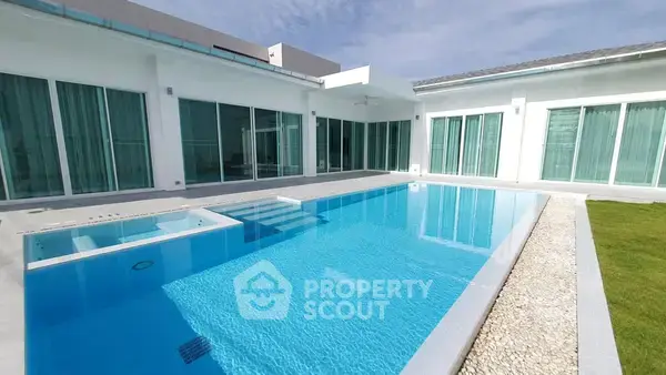 3-BR Villa in Rawai — photo 2