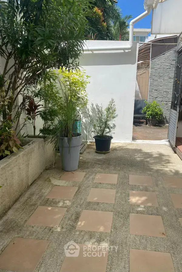 2-BR Townhouse in Kamala — photo 2