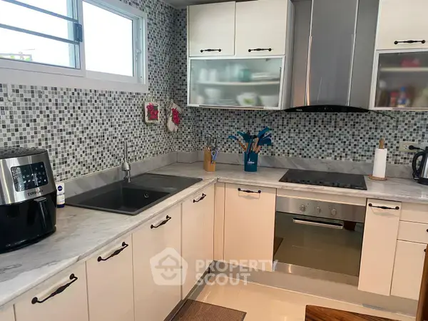 2-BR Townhouse in Kamala — photo 7