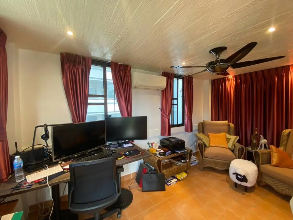 Townhouse in Pattaya, Thailand 3 bedrooms — ภาพ 3