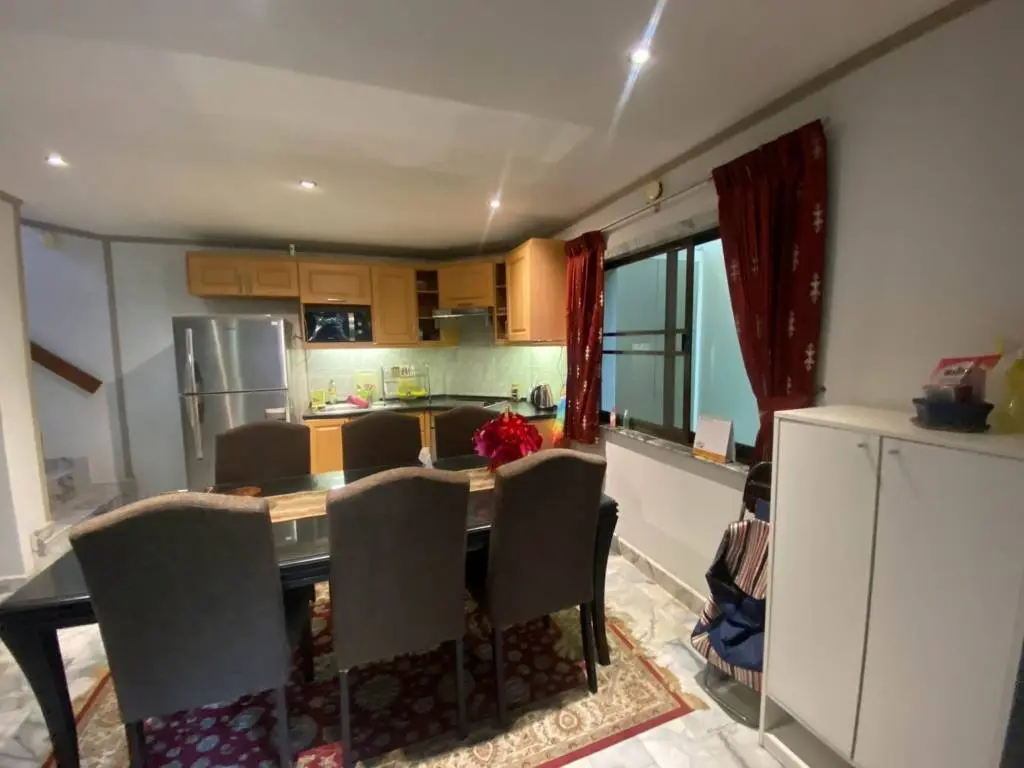 Townhouse in Pattaya, Thailand 3 bedrooms — ภาพ 4