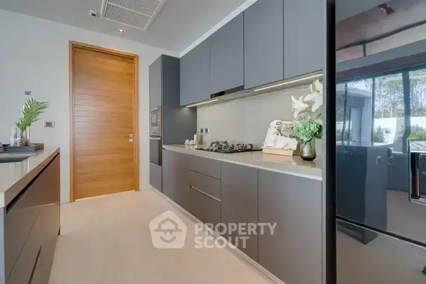 3-BR Villa at Botanica Modern Loft II in Si Sunthon — photo 3