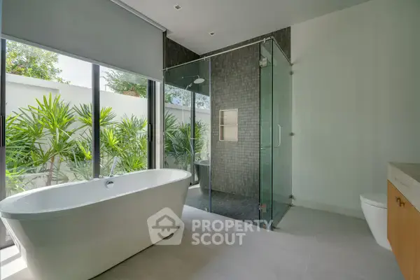 3-BR Villa at Botanica Modern Loft II in Si Sunthon — photo 6
