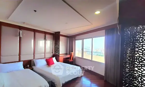 3-BR Condo at Bangkok River Marina near MRT Bang Phlat — photo 3