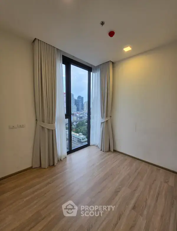 2-BR Condo at XT Phayathai near BTS Phaya Thai — photo 7