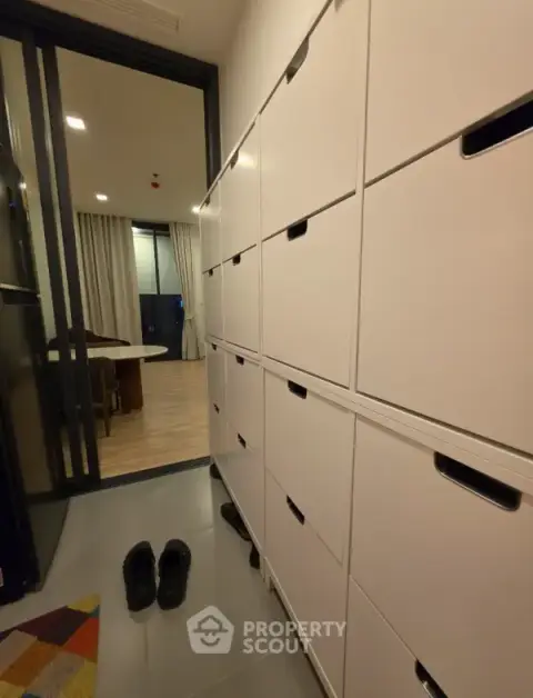 2-BR Condo at XT Phayathai near BTS Phaya Thai — photo 5