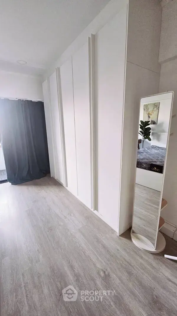 1-BR Condo at Pathumwan Place Condominium near BTS National Stadium — фото 7