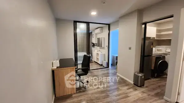 1-BR Condo at Atmoz Chaengwattana in Khlong Kluea — photo 2