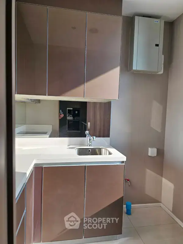 3-BR Condo at Menam Residences in Wat Phraya Krai — photo 4