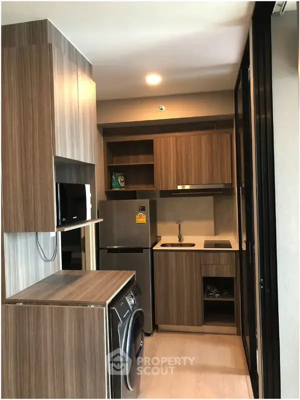 1-BR Condo at Knightsbridge Phaholyothin Interchange in Anusawari — photo 3