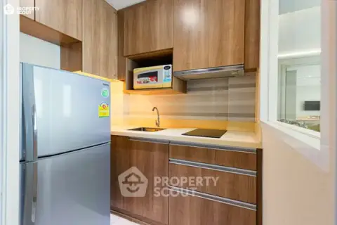 1-BR Condo at Tidy Deluxe Sukhumvit 34 near BTS Thong Lor — photo 4