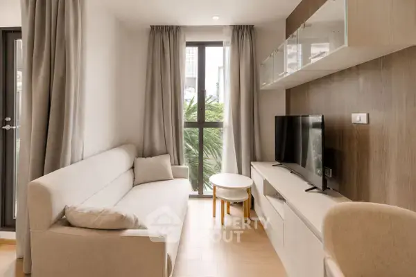 1-BR Condo at Runesu Thonglor 5 near BTS Thong Lor — фото 3