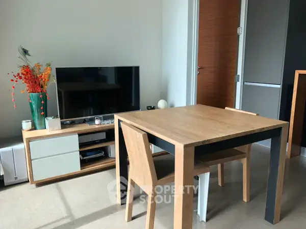 1-BR Condo at The River Condominium near BTS Saphan Taksin — photo 5
