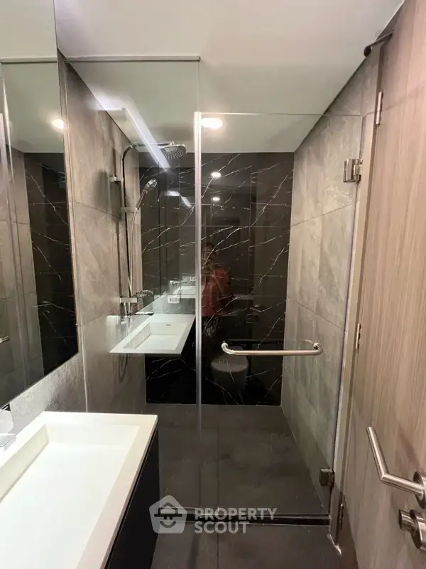 3-BR Condo at Landmark @ Grand Station By Siamese Asset in Khan Na Yao — ภาพ 5