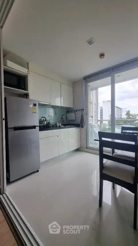 1-BR Condo at Mayfair Place Sukhumvit 64 near BTS Punnawithi — photo 3