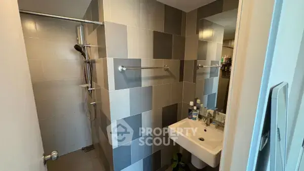 1-BR Condo at Chewathai Phetkasem 27 near MRT Bang Wa — ภาพ 7