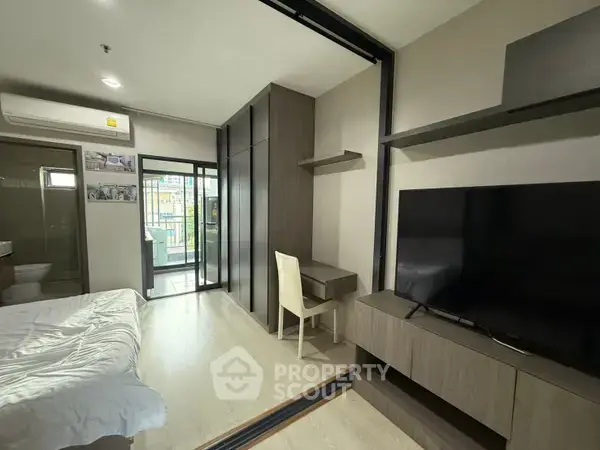 1-BR Condo at Ideo Thaphra Interchange near MRT Tha Phra — photo 4