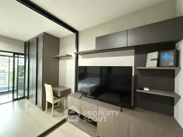 1-BR Condo at Ideo Thaphra Interchange near MRT Tha Phra — photo 3