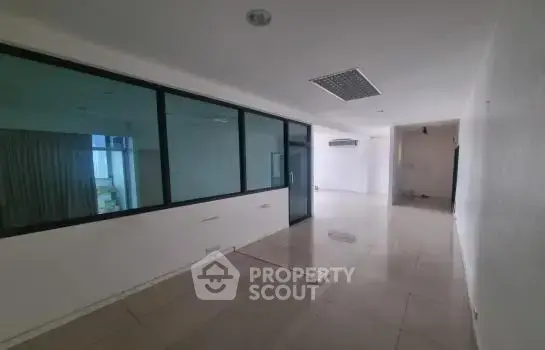 1-BR Condo at Thairong Tower in Suan Luang — ภาพ 2