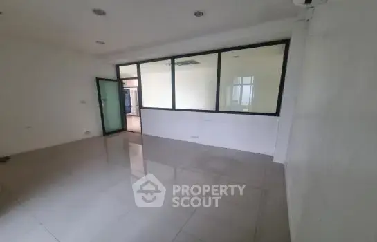 1-BR Condo at Thairong Tower in Suan Luang — ภาพ 7