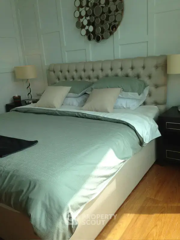 1-BR Condo at Oriental Residence Bangkok Condo near BTS Phloen Chit — photo 3