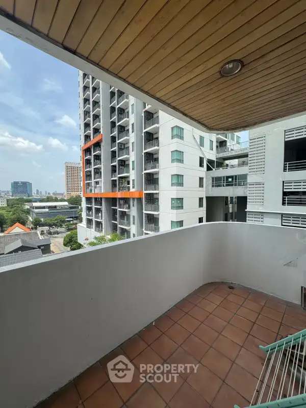 2-BR Condo at Green Peace Mansion near MRT Kamphaeng Phet — ภาพ 7