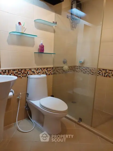 2-BR Condo at Waterford Sukhumvit 50 Condominium near BTS On Nut — photo 3