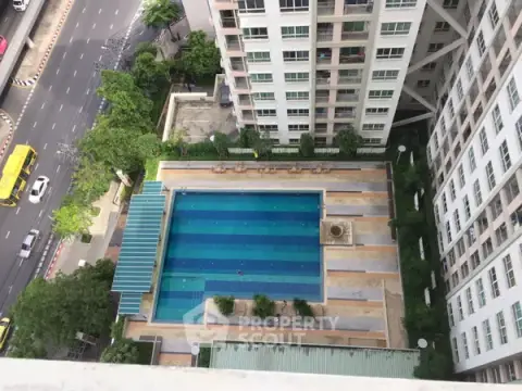 1-BR Condo at Lumpini Suite Pinklao near MRT Bang Yi Khan — фото 4