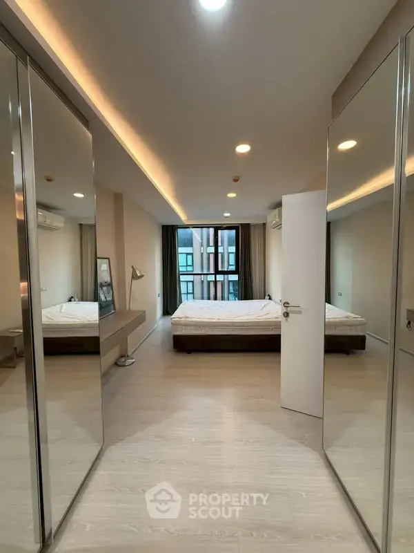 2-BR Condo at Vtara 36 near BTS Thong Lor — photo 3