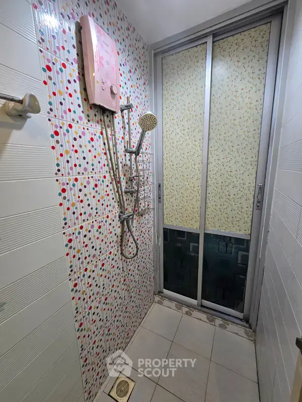 1-BR Condo at The IRIS Rama 9 - Srinagarindra near ARL Hua Mak — photo 6