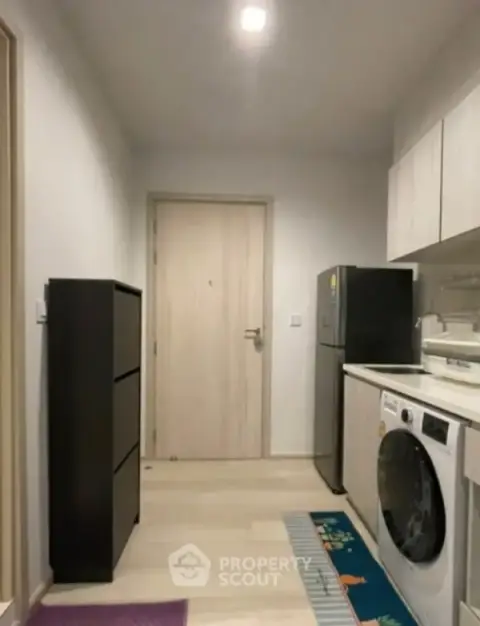 1-BR Condo at Life One Wireless near BTS Phloen Chit — photo 3