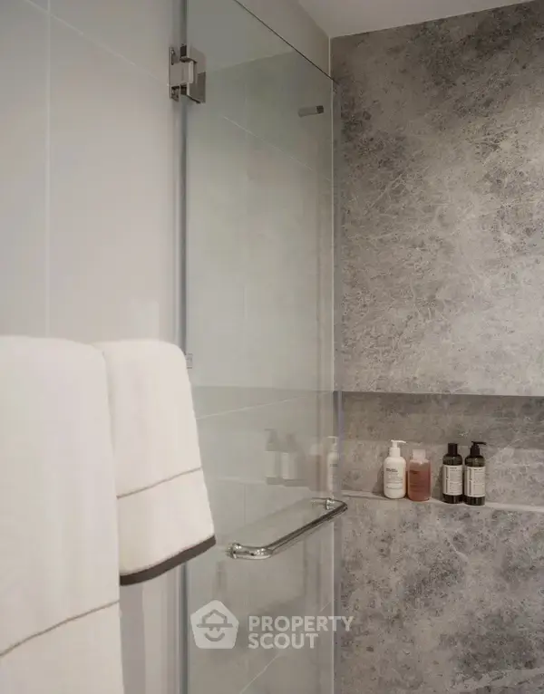1-BR Condo at SCOPE Promsri near BTS Phrom Phong — фото 6