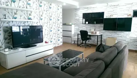2-BR Condo at Zenith Place @ Sukhumvit Condominium near BTS Phra Khanong — фото 3