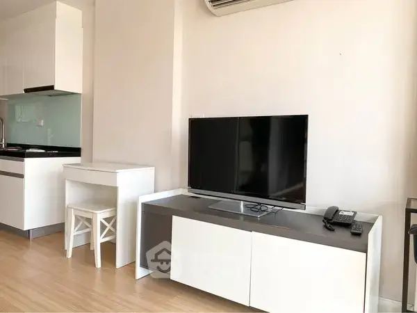 Studio Condo at Mayfair Place Sukhumvit 64 near BTS Punnawithi — photo 5