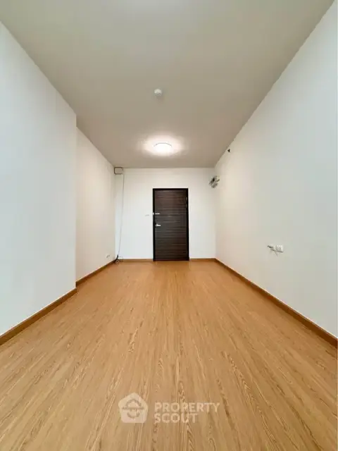 1-BR Condo at Supalai Park Ratchaphruek - Phetkasem near MRT Bang Wa — photo 3
