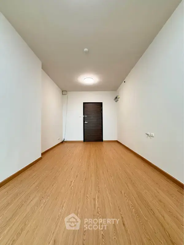 1-BR Condo at Supalai Park Ratchaphruek - Phetkasem near MRT Bang Wa — photo 3