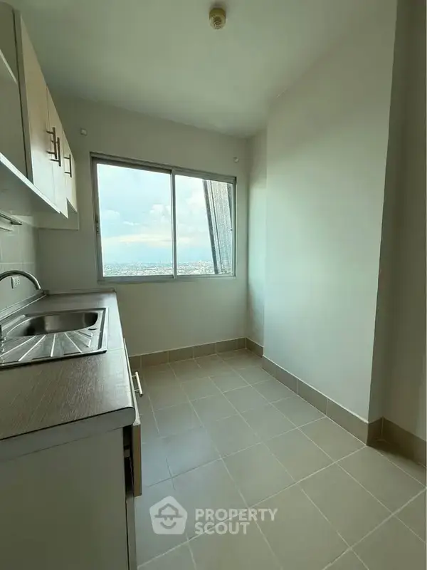 1-BR Condo at Supalai Park Ratchaphruek - Phetkasem near MRT Bang Wa — photo 6